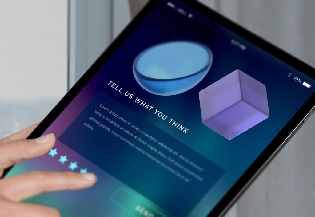 Tablet mit Bewertungsformular und Sternebewertung